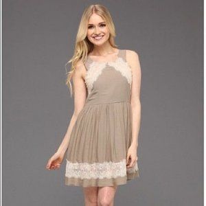 FREE PEOPLE Georgia lace taupe dress Sz 0